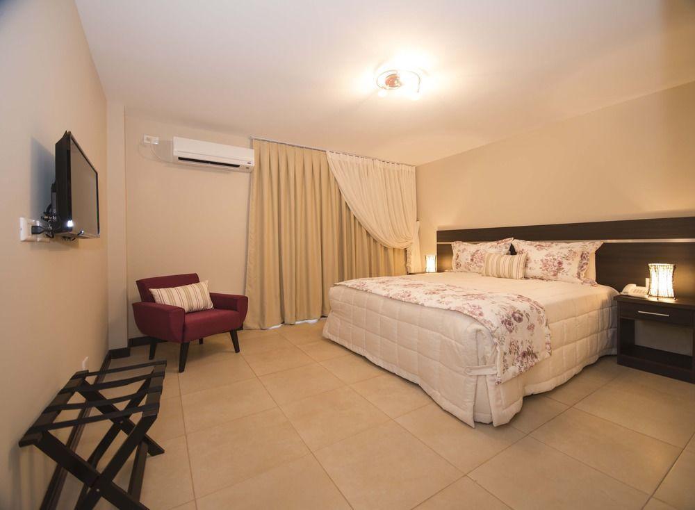 Arami Hotel & Lodge Puerto Iguazú Eksteriør bilde